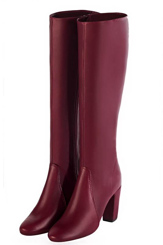 Bottes sur mesures rouge bordeaux. Bout rond. Talon haut bottier. Petis et gros mollets